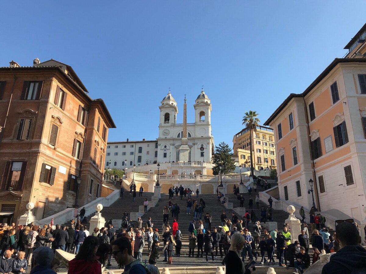 Площадь Испании (Piazza di Spagna)