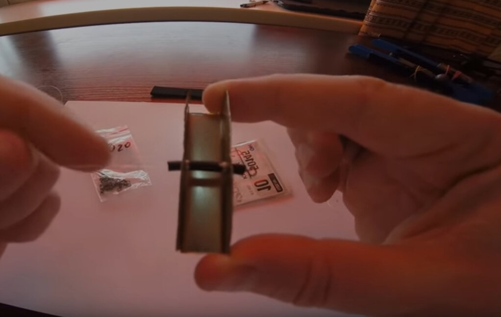 Вертолет из консервной банки