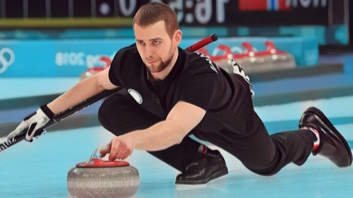 Ожидали богоподобного культуриста? А вот Вам кёрлингист