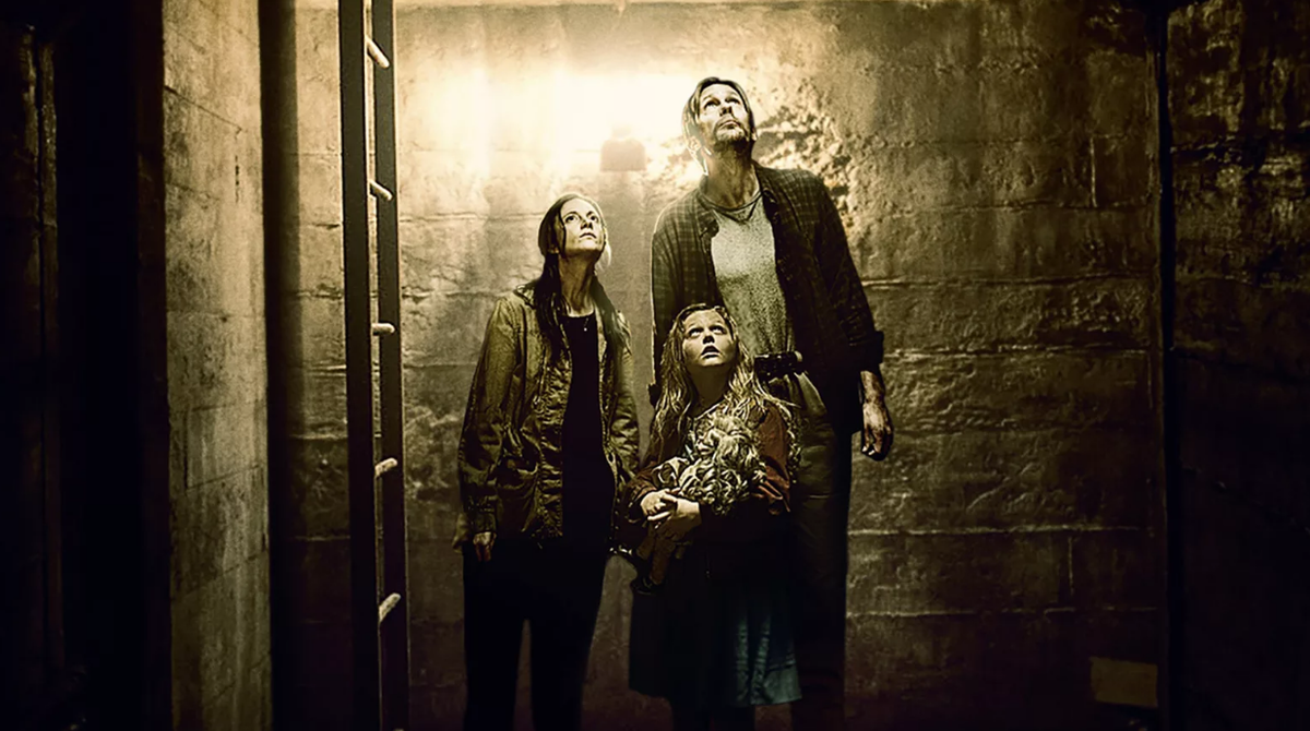 Постер к фильму Затаившись/Hidden 