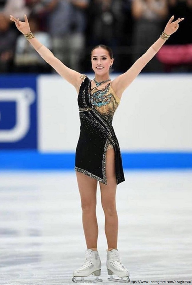 Фото яндекс картинки z-aya.ru Алина Загитова в образе Египеткой императрицы.