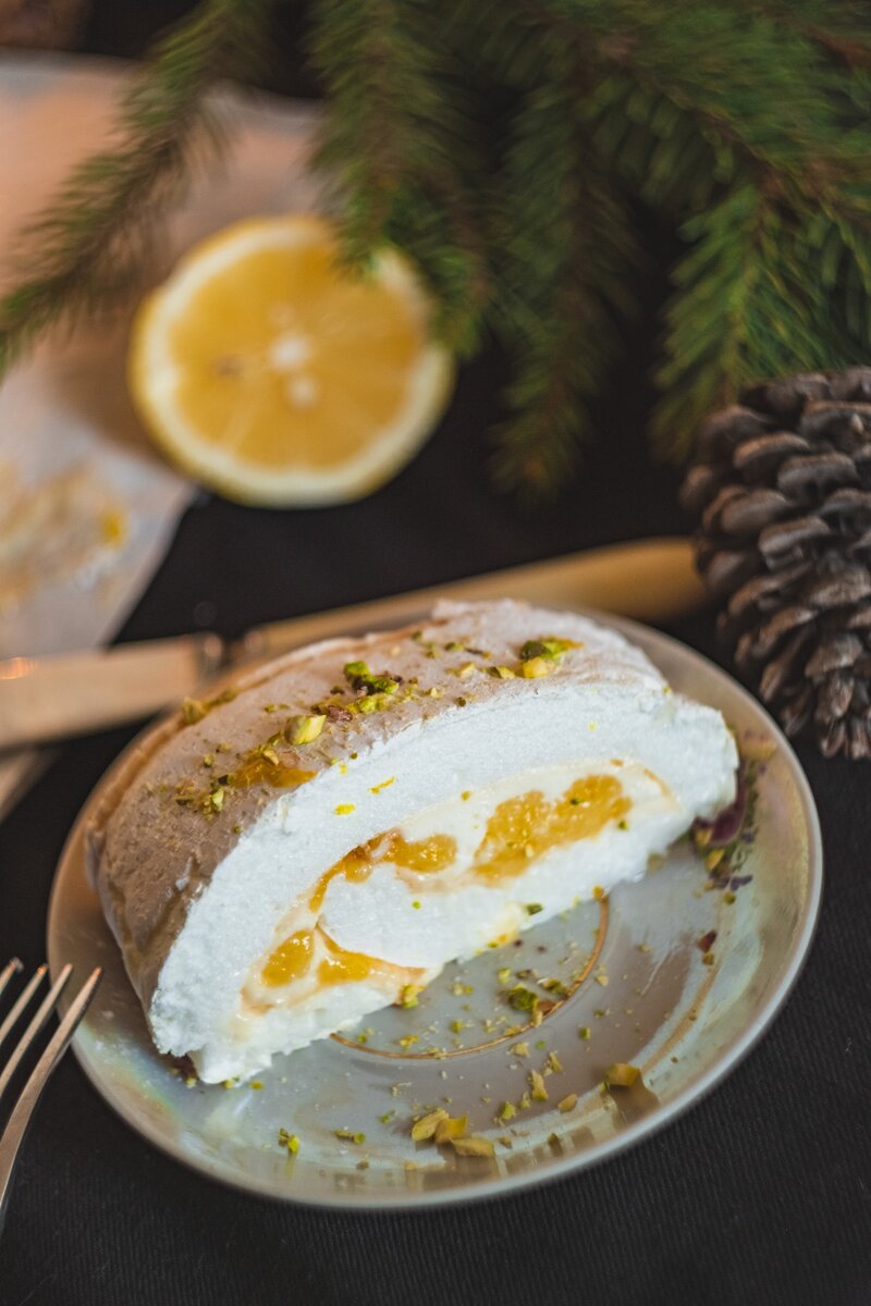 🍋🥚 Лёгкий меренговый рулет с лимонным курдом и сливочным кремом | Диди  Миам Миам | Дзен