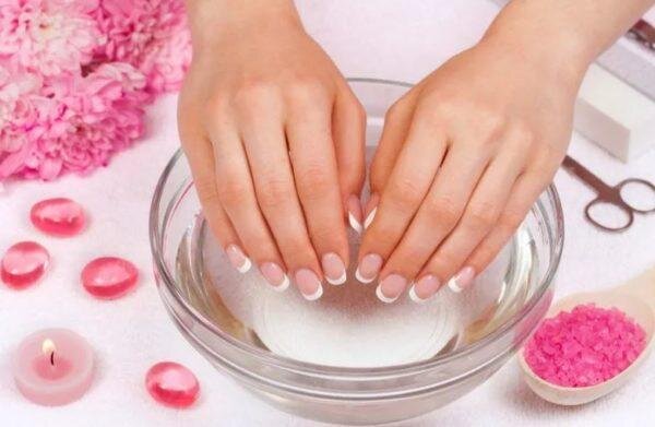 Уход за ногтями после маникюра