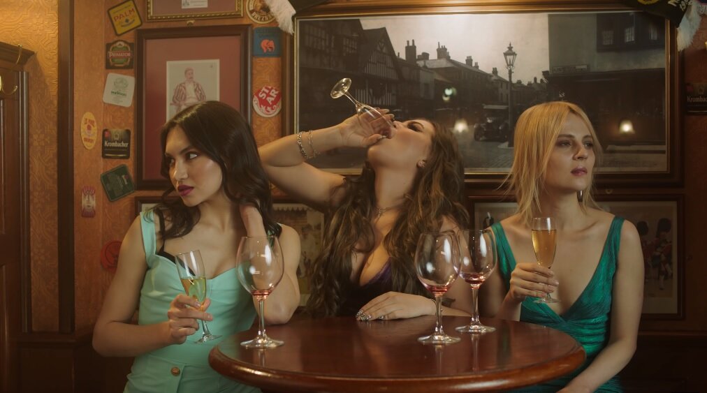 I m not alcoholic. Little big i'm ok. Im not alcoholic little big. Regan Katy "little big Love". I'M ok
