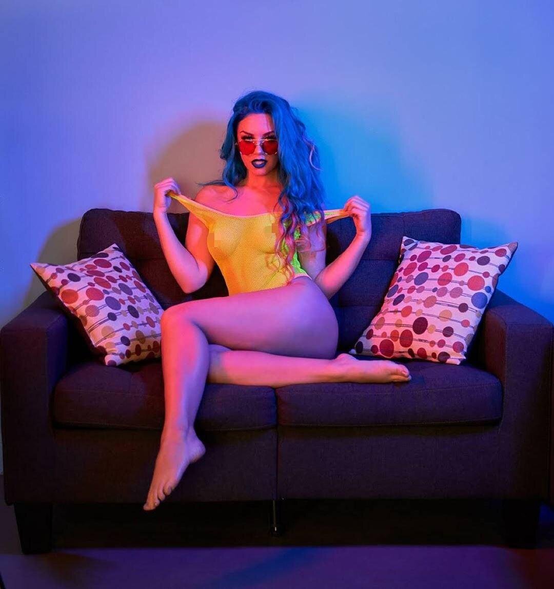 Взято из Instagram-аккаунта @calimiles