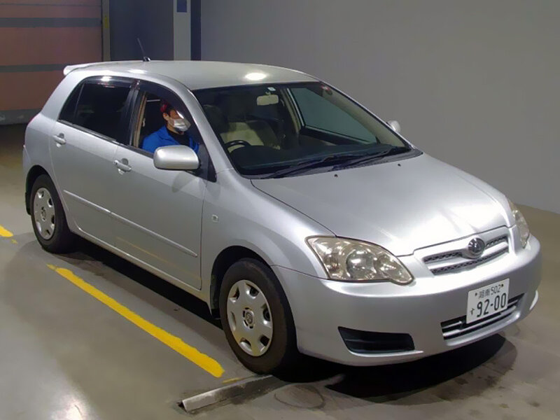 Фото с аукциона Toyota Allex ZZE122-0222743 1ZZ 2005 (вид спереди)