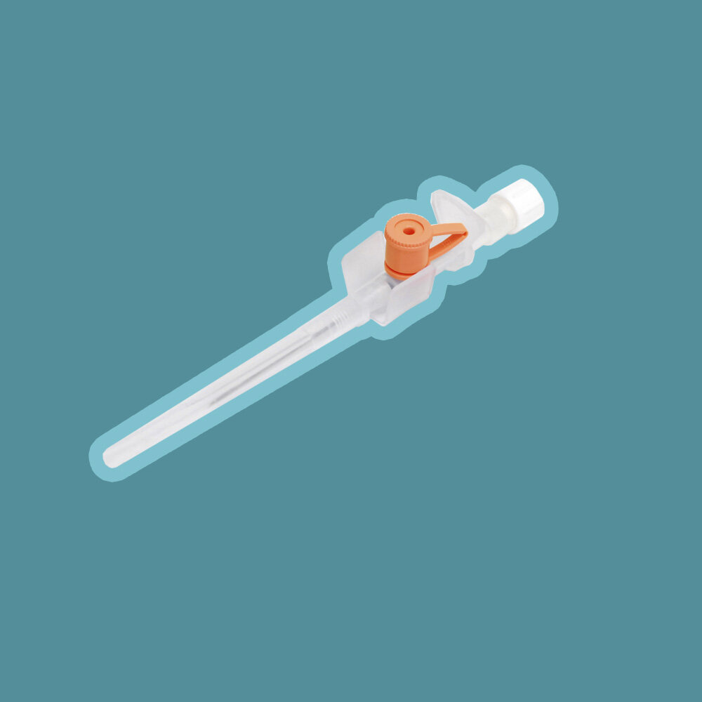 Катетер 14G имеет оранжевый цвет