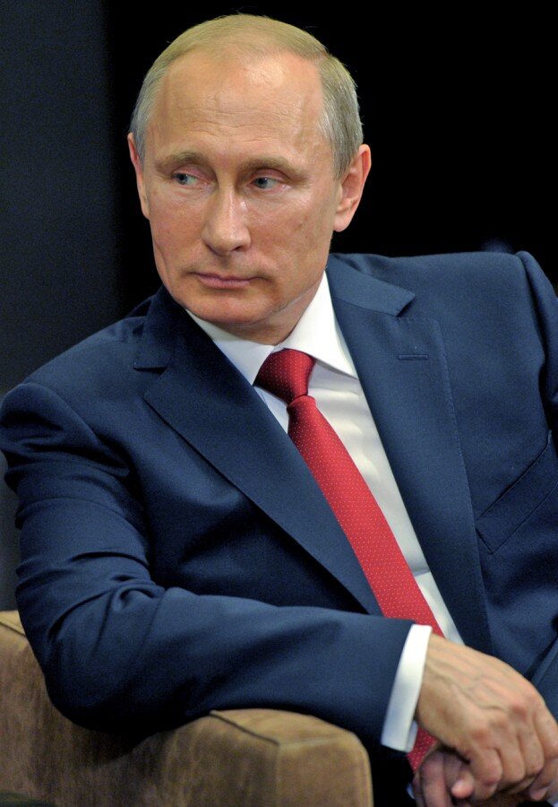 Сегодня 7 октября 2020 года, президенту России исполнилось 68 лет. Хранени вас господь, еще моного и много лет!