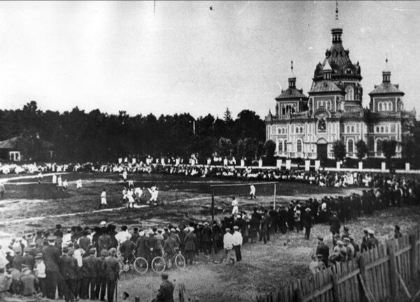 1912 год. Российская империя. Футбол на Преображенской площади. Бежица