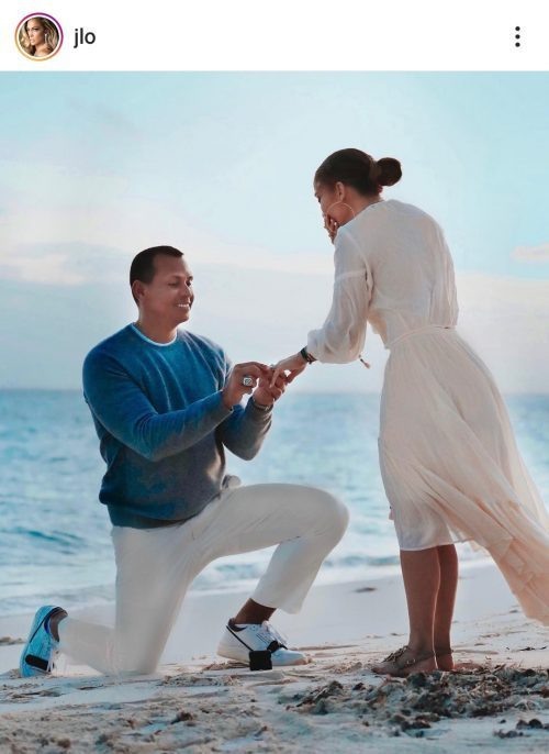 www.instagram.com/jlo