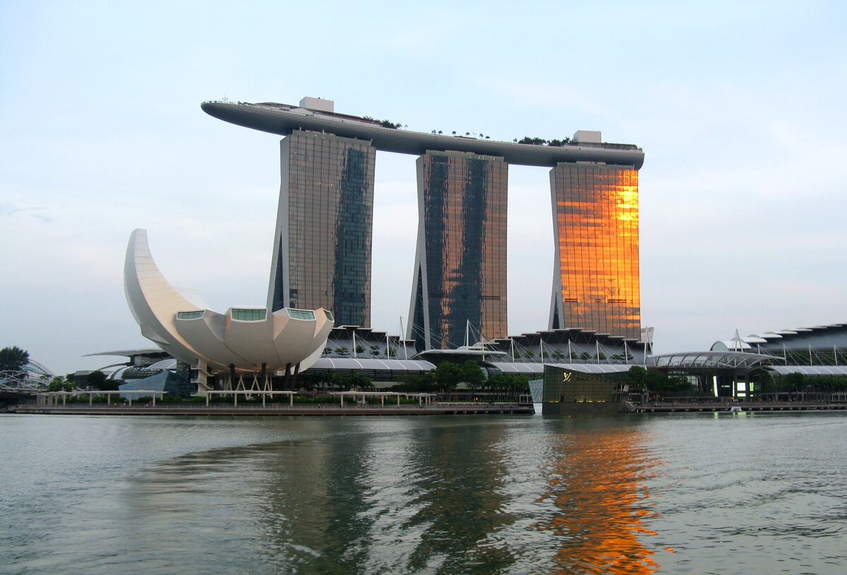 дом корабль в сингапуре