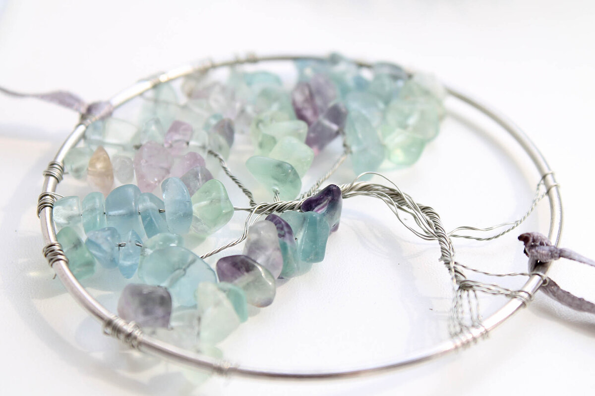 маленькая паутинка ловца снов Остары из флюорита