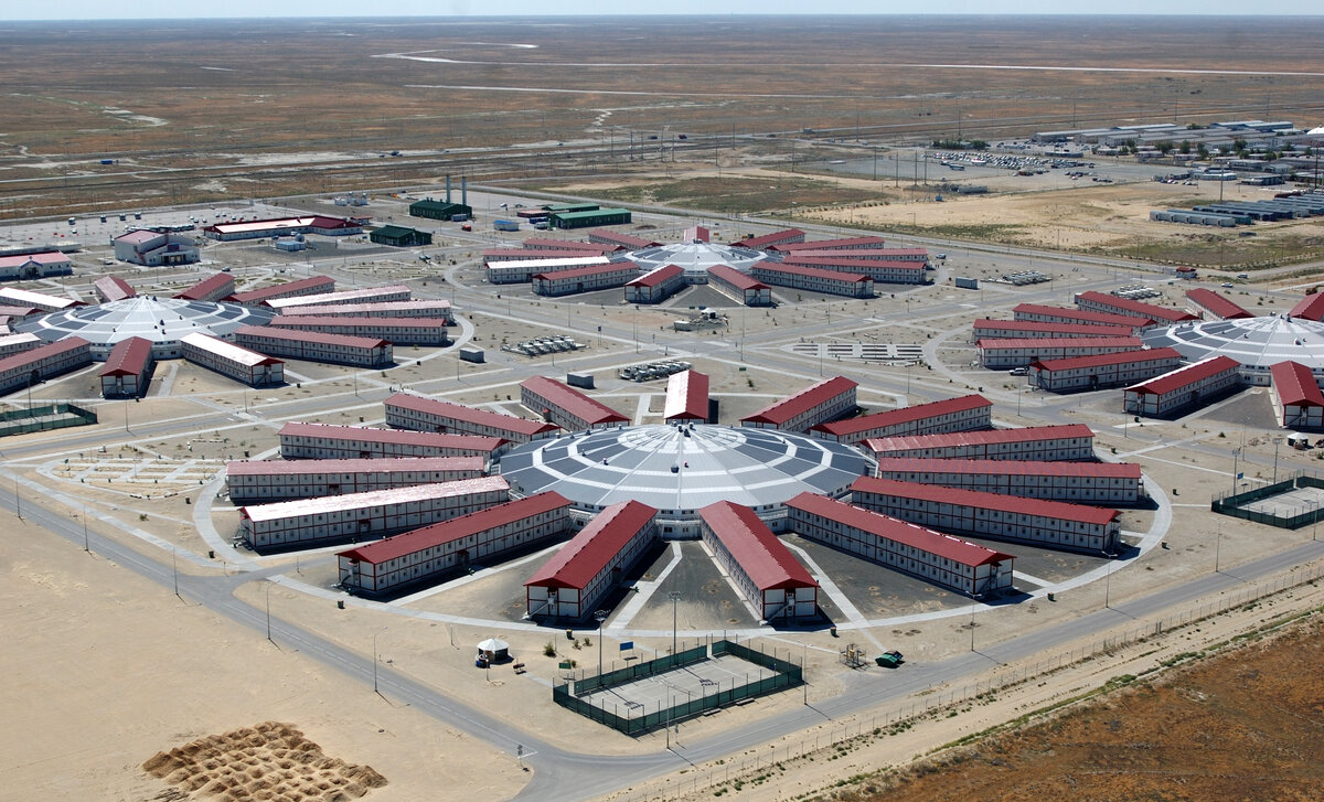 Вахтовый посёлок в Казахстане