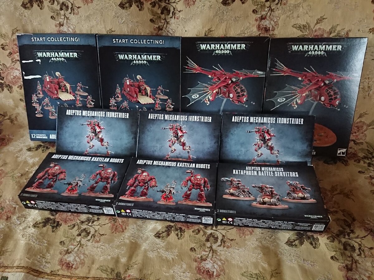 Я выбрал механикус и  сходу закупил того, что мне будет актуально. И допустил ошибку - но о ней позже