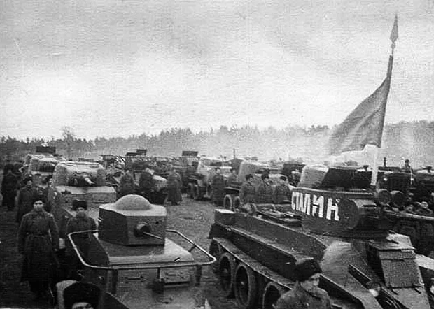 польский поход ркка 1939. ввод войск в польшу. поход ркка в польшу 1939. советская армия в польше 1981. польские войска в чехословакии 1938.