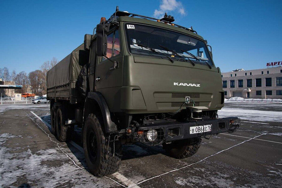 Первыми были военные беспилотники