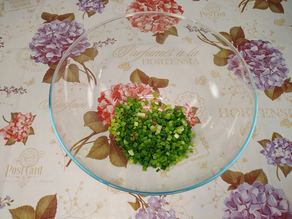 Салат «Нежность» - вкусный и быстрый салат на каждый день