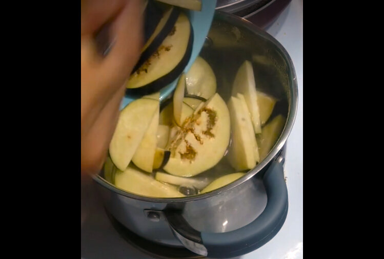 Варим баклажан