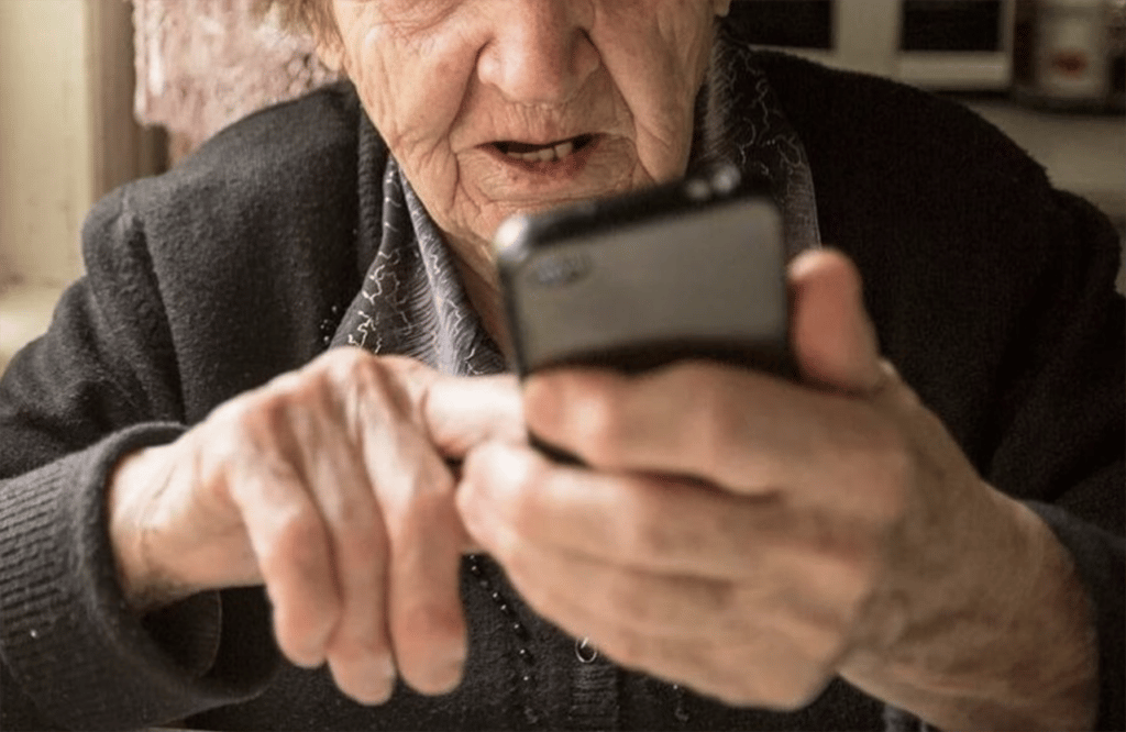    Мошенники на проводе: в Финуниверситете рассказали о новых способах отъема денег / ©Getty images