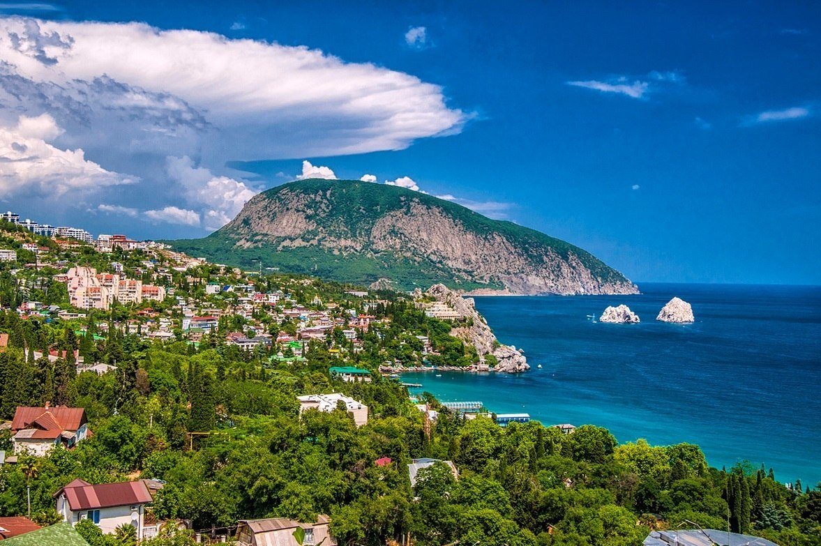 Легендарная Медведь-гора в Гурзуфе, Крым