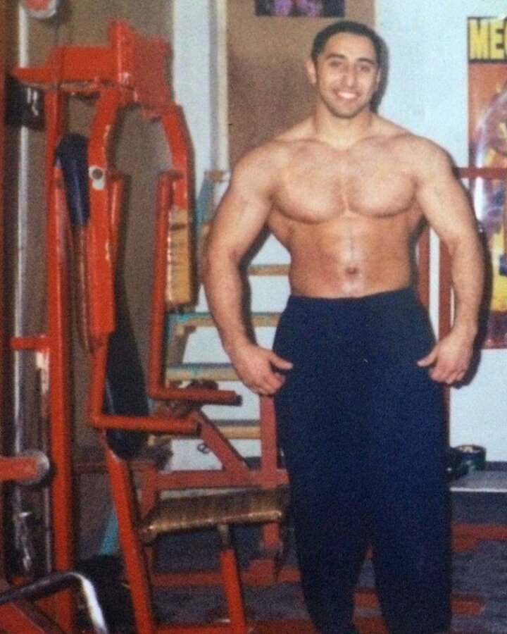 Захир в юношестве, фото с просторов интернета