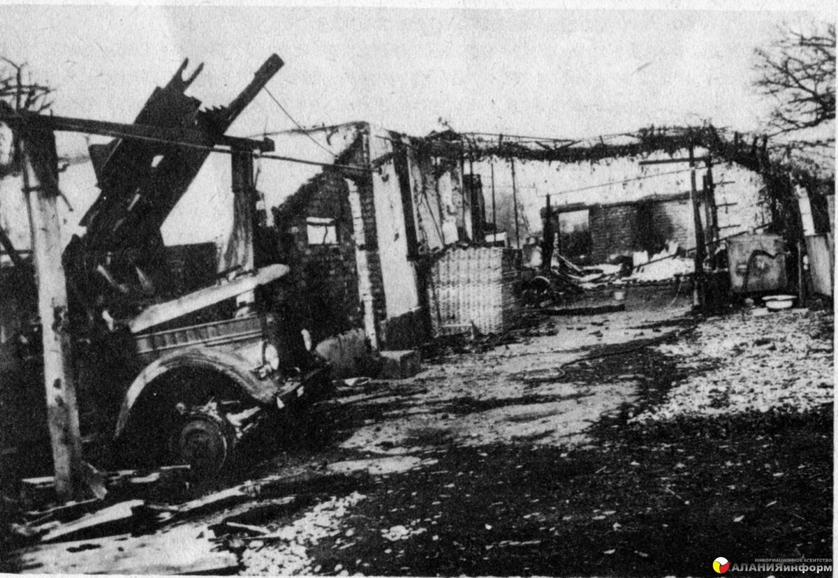 сталинградская битва хроника. скандальная постановка спектакля овца в перми. какие обычные празднуют весной. хроника цветущих событий. цветение сакуры в израиле.