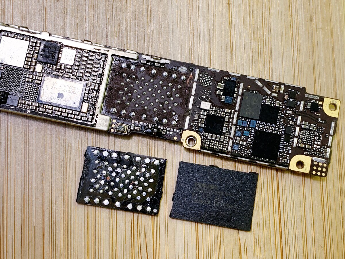 Iphone 6s NAND