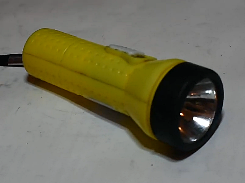 Светодиодный фонарик брелок 3 Вт 1 АА