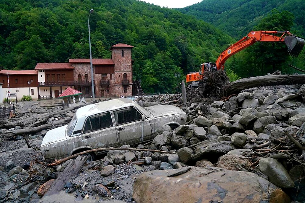 Сель в горах Кавказа