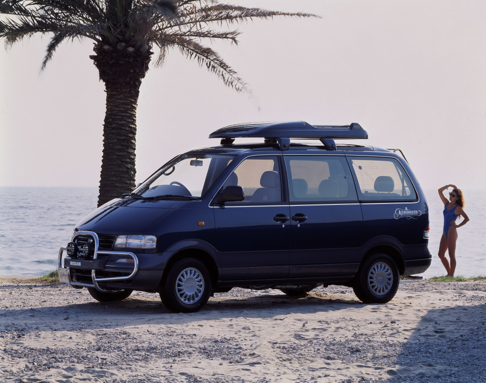 Nissan Largo. Фотография с сервиса Яндекс Картинки