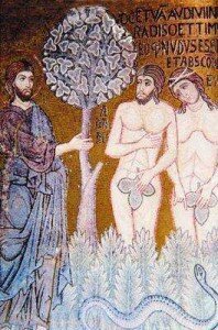 – Далее ее ожидает суд, который Господь Иисус Христос совершает над всяким умершим человеком, как только душа его отойдет в мир иной. Этот суд предварительный, он называется частным. На нем определится участь души вплоть до всеобщего воскресения во плоти, которое будет во Второе Пришествие Христово. Тогда же состоится и окончательный суд над каждым человеком, теперь уже «целым» – то есть в единстве души и тела. Этот суд называется Страшным. Насколько близка или далека перспектива Второго Пришествия, всеобщего воскресения и Страшного Суда, знает только Бог (см.: Мф. 24, 36).