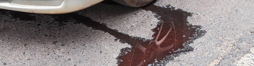 жидкость под автомобилем