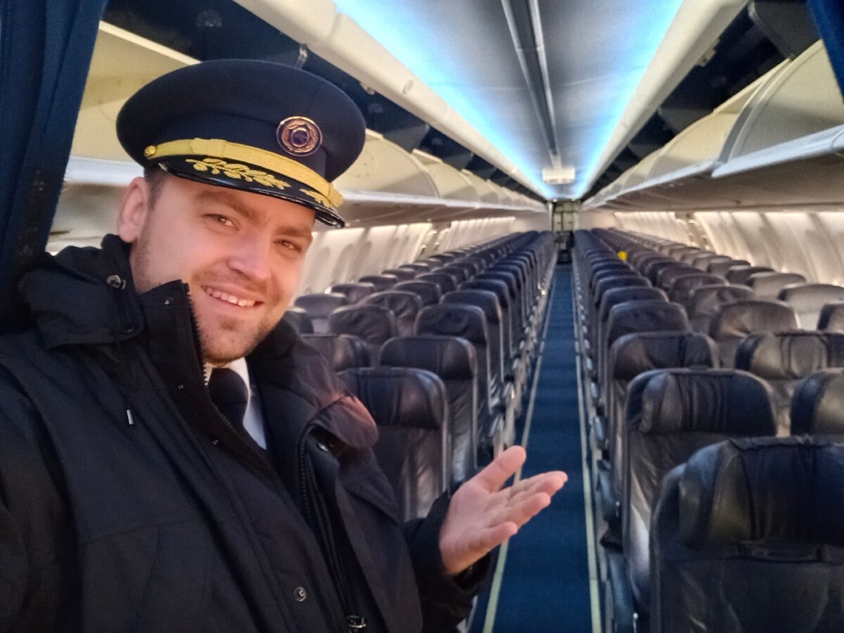 Салон Boeing 737NG (Sky Interior)