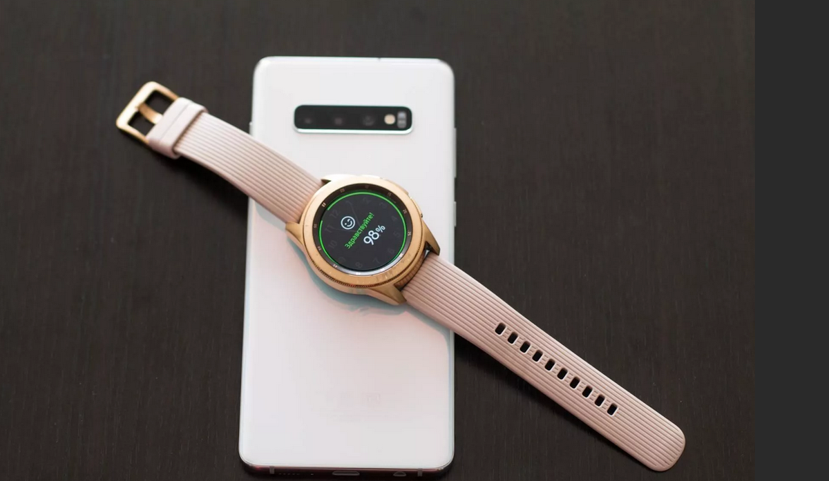 Galaxy watch 7 зарядка. Реверсивная зарядка samsung. зарядка галакси вотч 4. samsung galaxy s10 часы. зарядник от самсунг вотч.