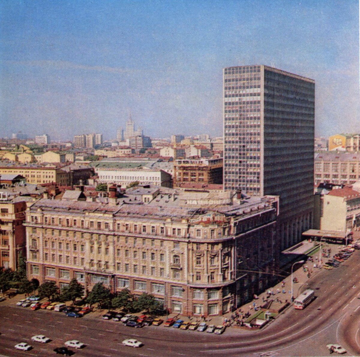 гостиница москва в москве