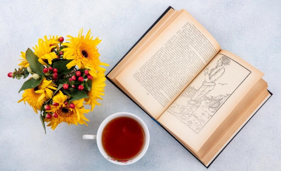 Что читать этой осенью? 8 книжных новинок
