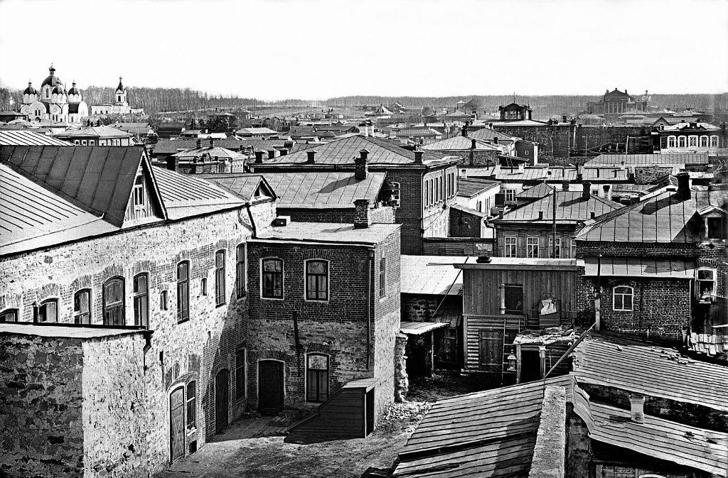 Фото взято из раздела "Исторические фотографии Челябинска", где еще много интересного -  https://yatakviju.mirtesen.ru/blog/43693952389/Istoricheskie-fotografii-CHelyabinska