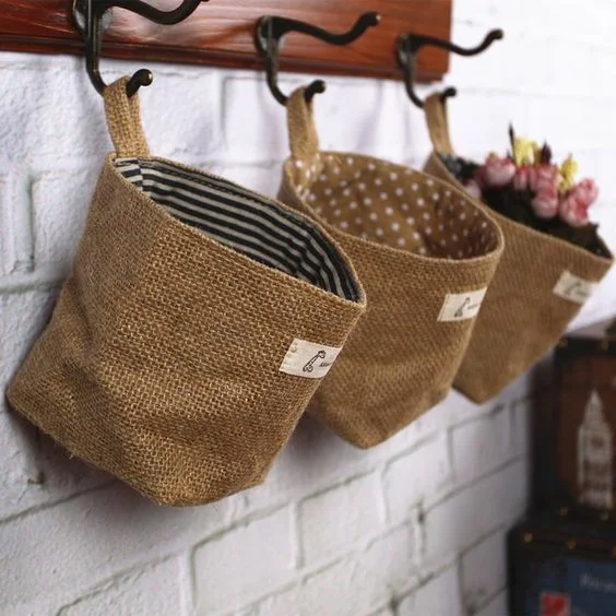 http://decorwind.ru/podelki-na-kuxnyu-svoimi-rukami/61c96850dc469b5ce097dfb5b7005a06-fabric-storage-baskets-fabric-boxes/