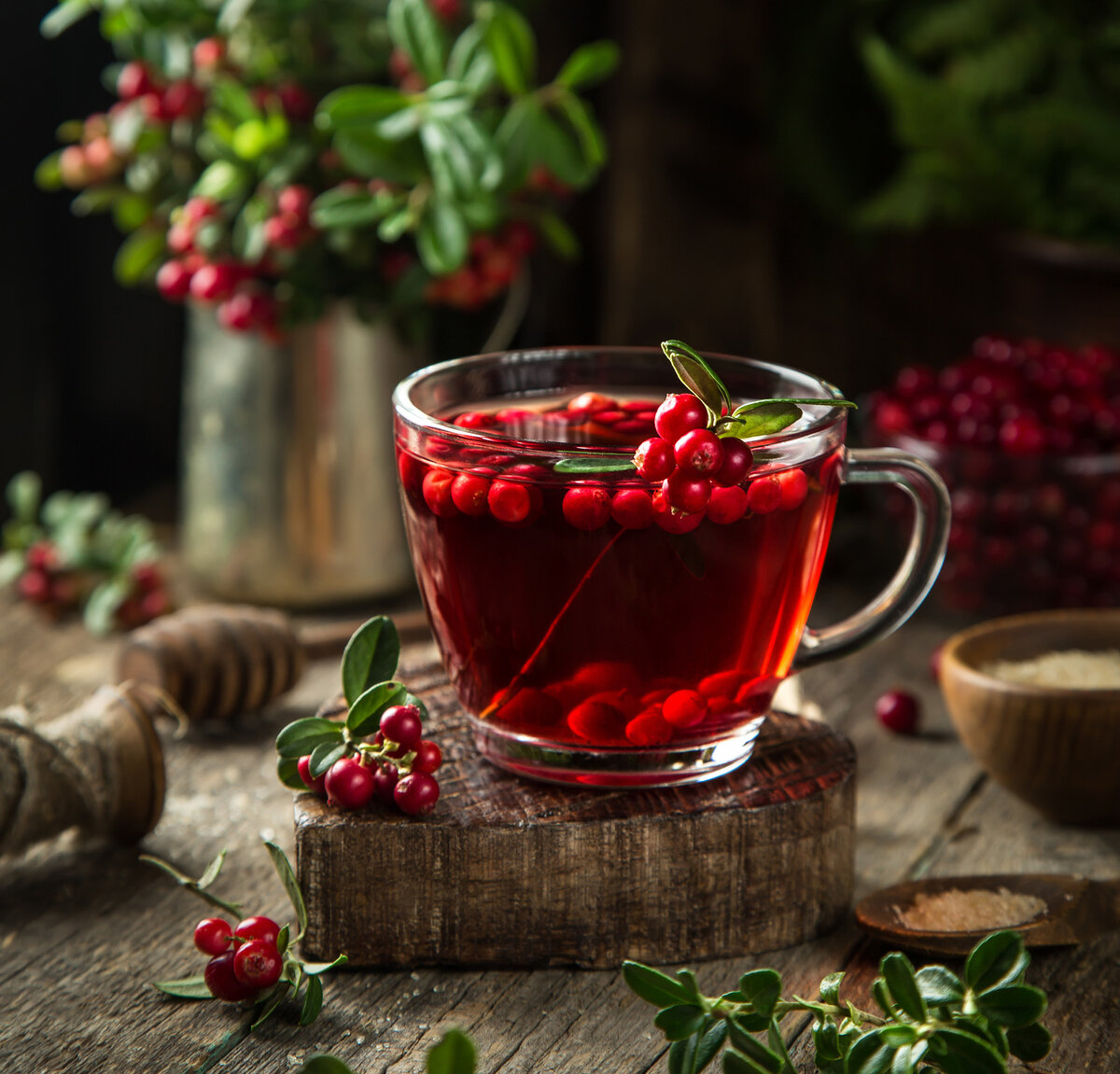 так приятно вылавливать ягоды этого чая и раскусывать по одной