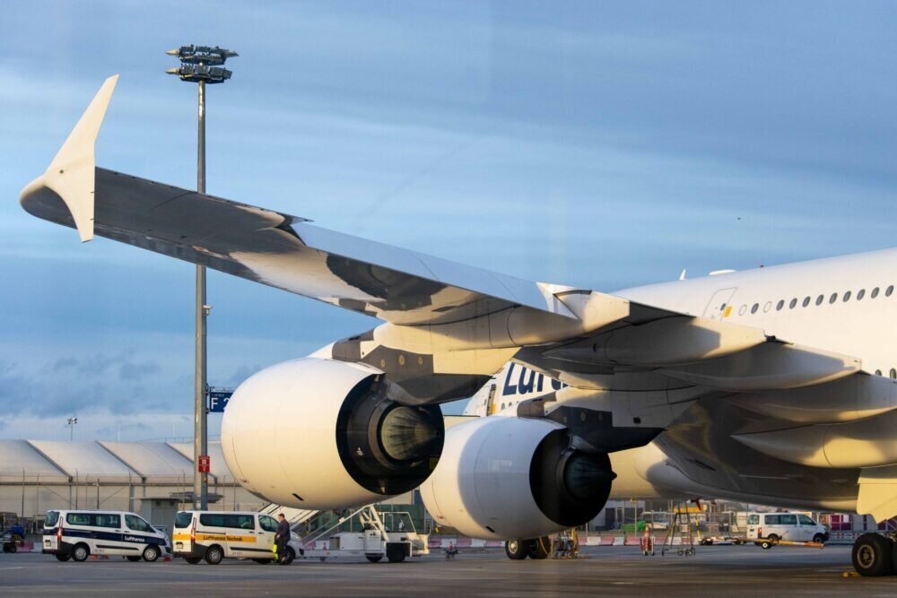 Большая часть потерь рабочих мест будет за пределами Германии. Фото: Tom Boon/Simple Flying