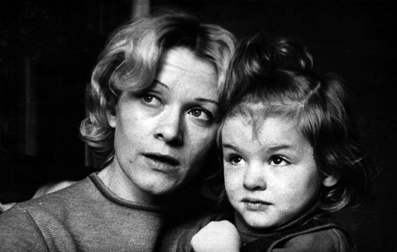 Дочка талызиной валентины фото Валентина Талызина: успех в кино и неудачи в личной жизни. Как выглядят знаменит