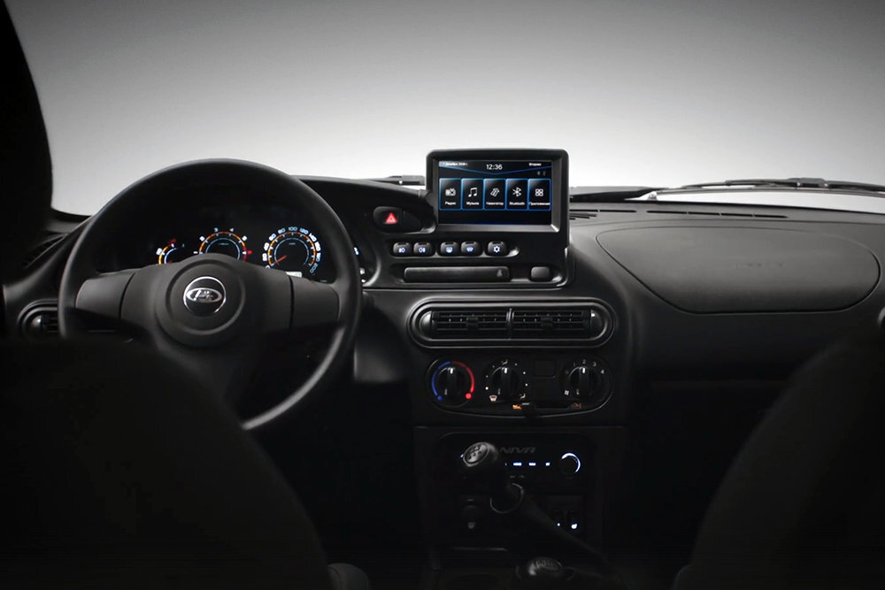 Новый салон с системой мультимедиа.