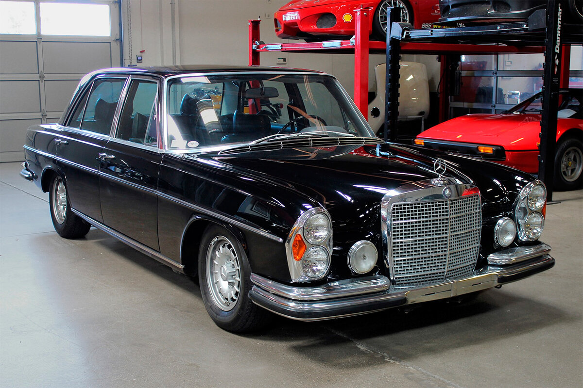 Mercedes-Benz 300 SEL 1972 года выпуска