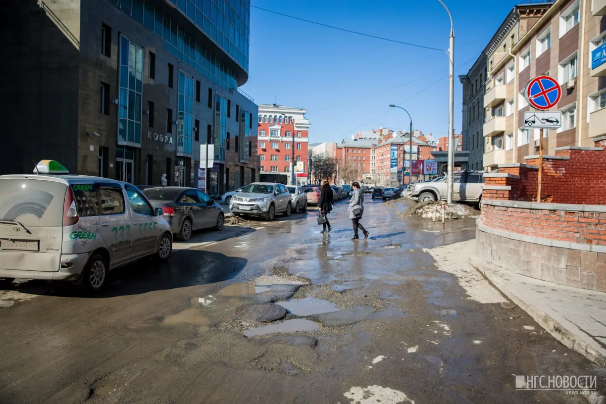 Плохая 7. Новосибирск ужасный город. Ужасные улица Новосибирск. Грязный Новосибирск. Новосибирск плохие районы.