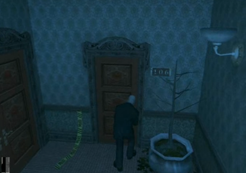 Можно пройти через полицейское ограждение