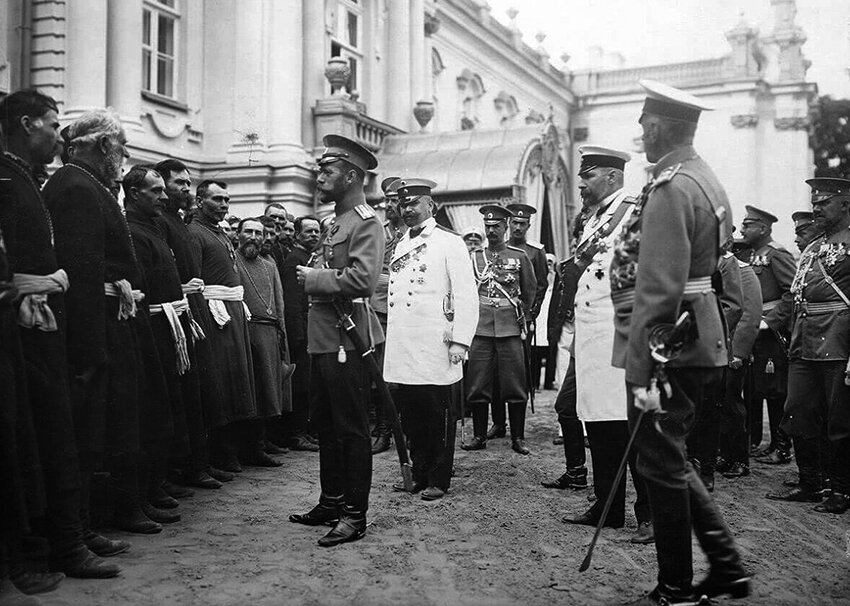 Николай II и Столыпин в «матери городов русских» Киеве. 1911 год