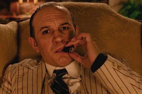 Байопик - "Капоне.Лицо со шрамом" с Томом Харди в главной роли. Источник изображения: thecordovatimes.com