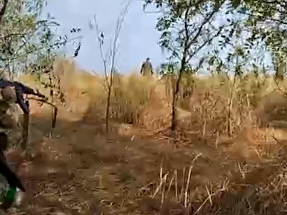    ВСУ отправили пленных российских солдат на минное поле© РИА Новости