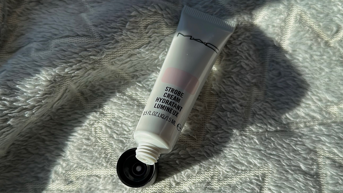 Увлажняющий крем для лица MAC с эффектом сияния Strobe Cream отзывы 