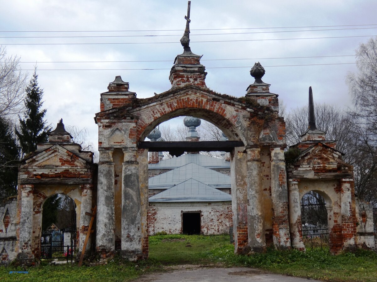 Погода грузино новгородская область на неделю точный. Село грузино чудовский район. Старинная усадьба в селе васильевском шуйского уезда. Грузино чудовский район новгородской области. Грузино великий новгород.